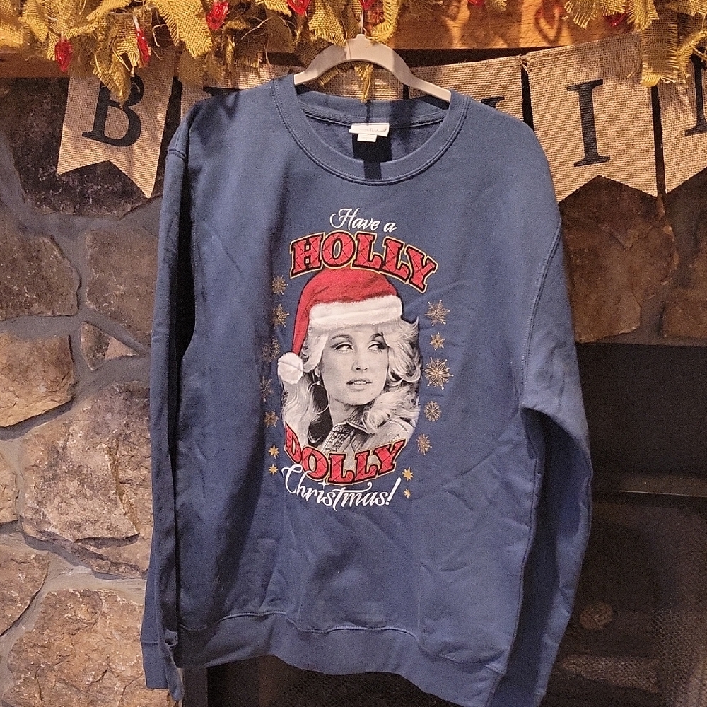 Dollywood  Sz L (Dolly Parton) Christmas Sweatshirt